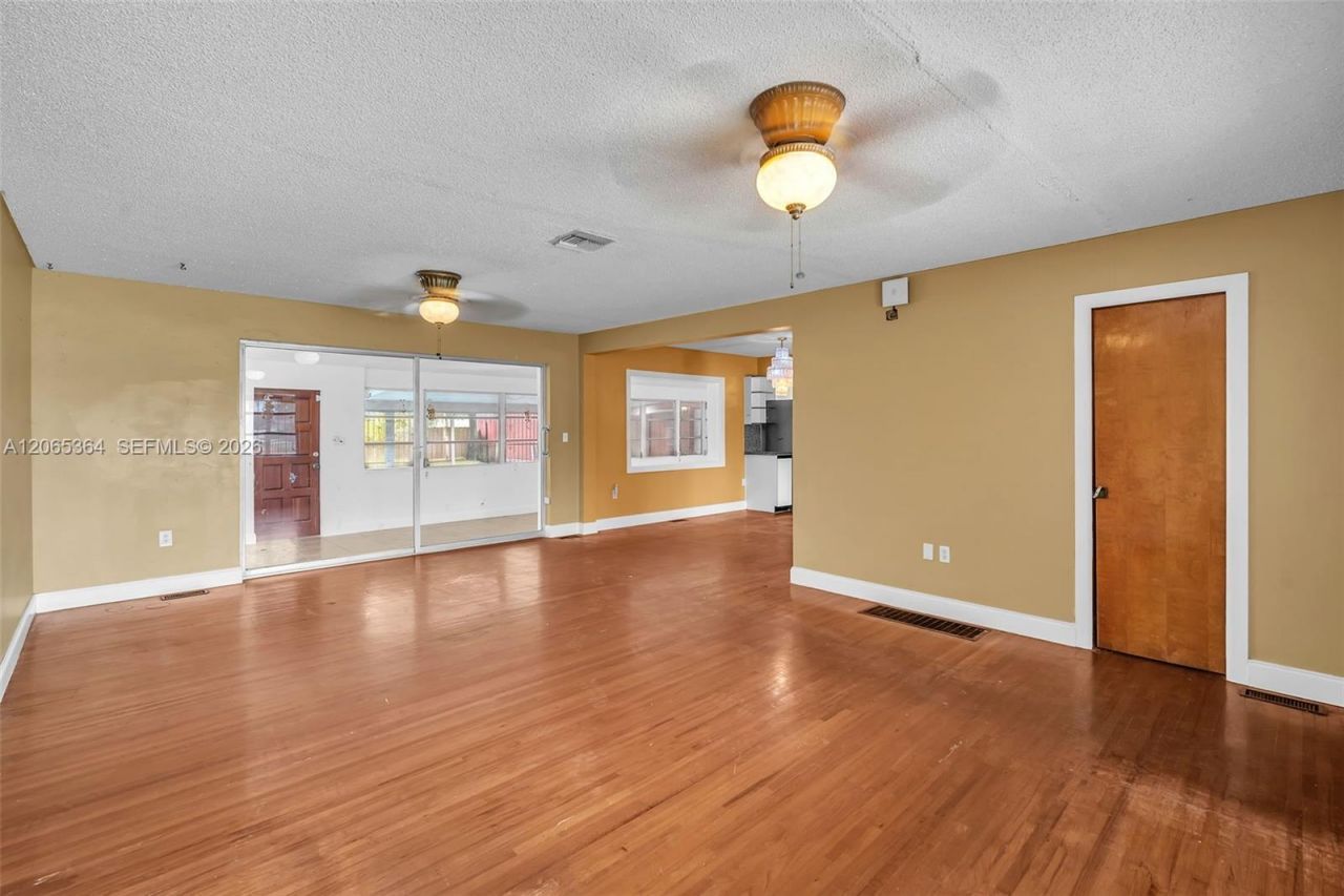 17520 NW 17th Ave, Miami Gardens, FL 33056 Photo