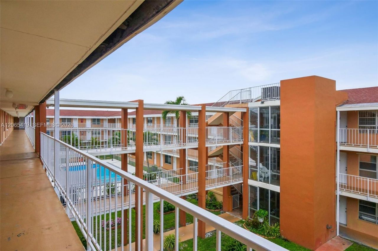 3881 W Flagler St , Unit 316, Miami, FL 33134 Photo