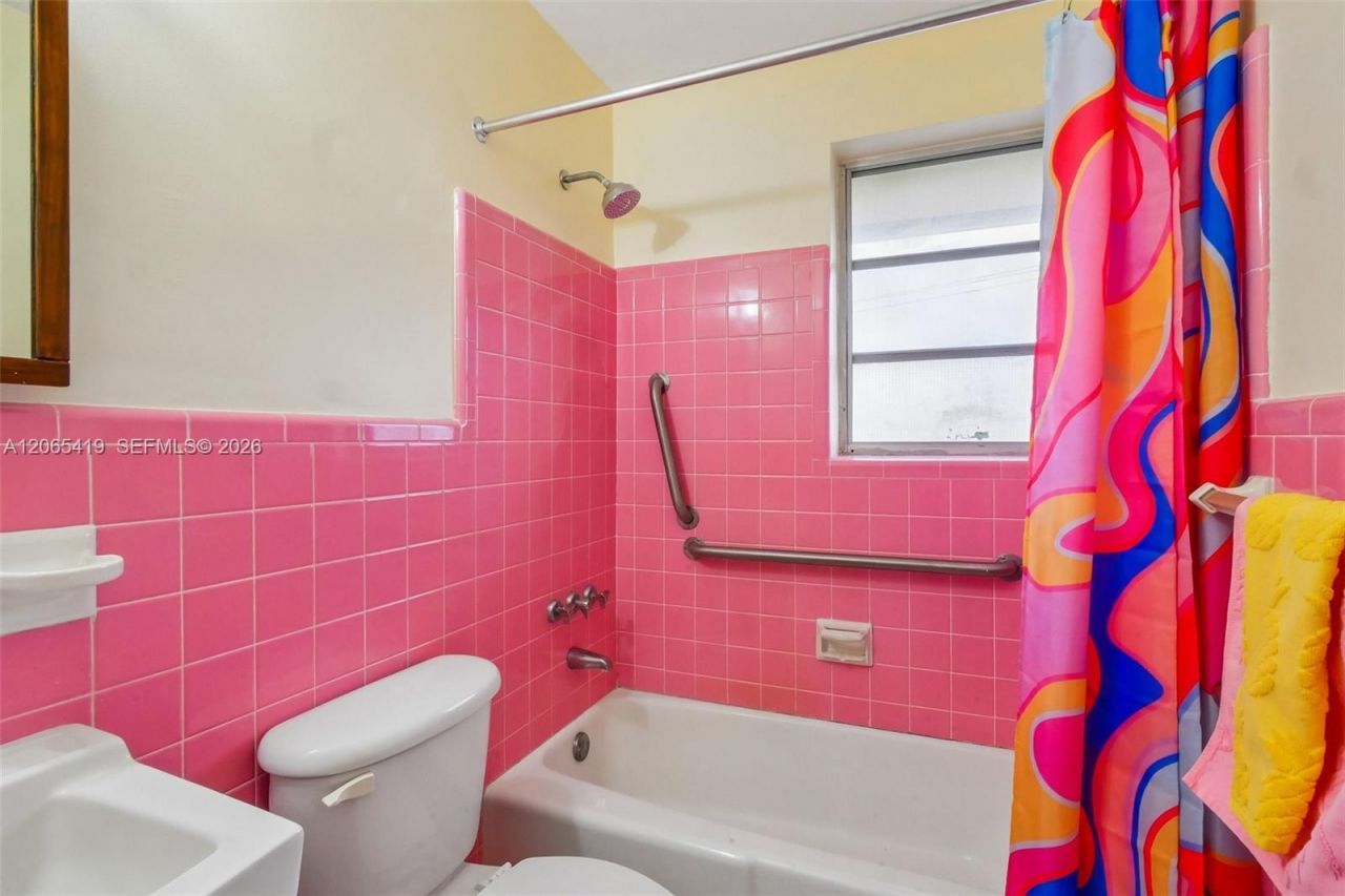 3881 W Flagler St , Unit 316, Miami, FL 33134 Photo