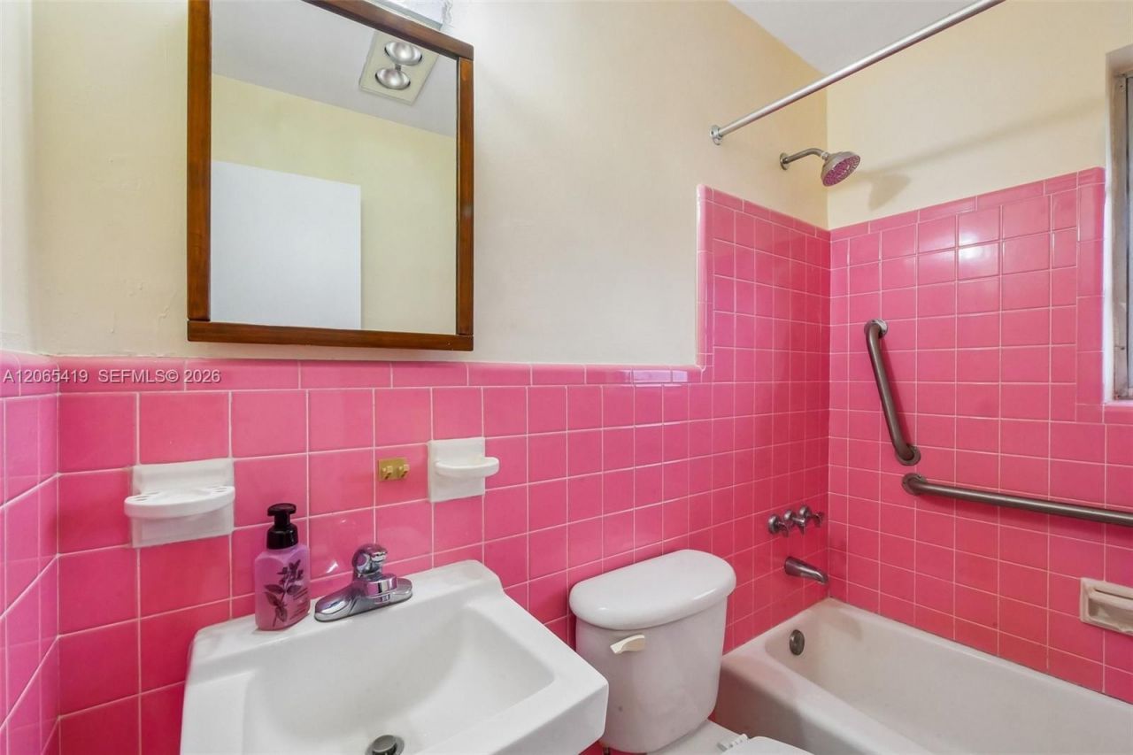 3881 W Flagler St , Unit 316, Miami, FL 33134 Photo