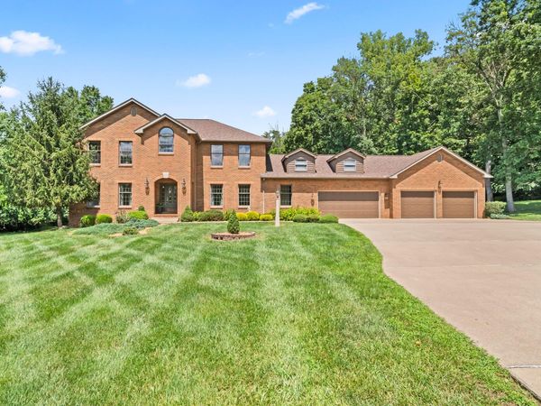225 Falcon Drive, Chillicothe, OH 45601