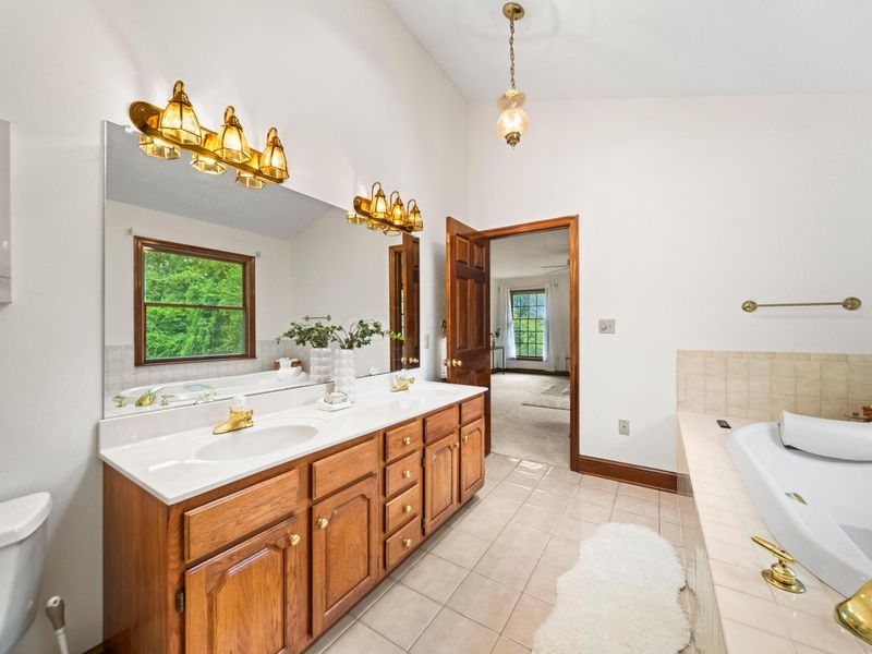 225 Falcon Drive, Chillicothe, OH 45601 Photo 36