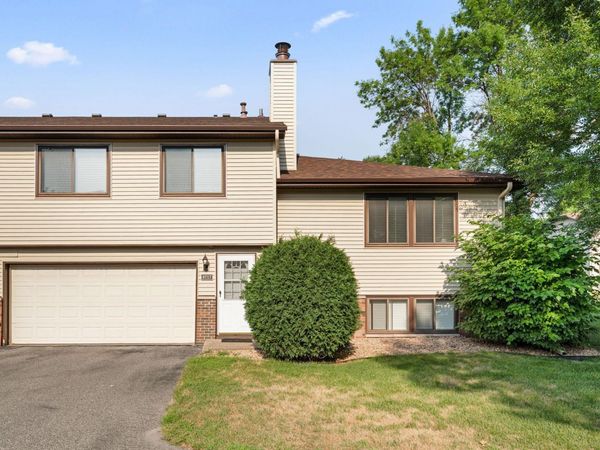 8717 N Maplebrook Circle , Brooklyn Park, MN 55445