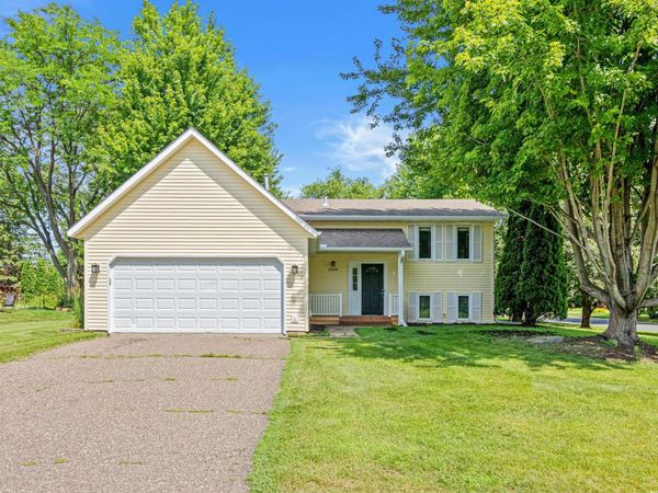 3888 Gibraltar Trail , Eagan, MN 55123