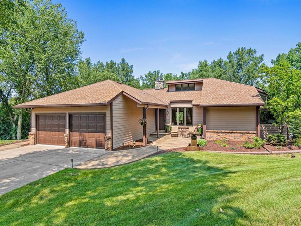 2915 Bruce Court, Inver Grove Heights, MN 55077