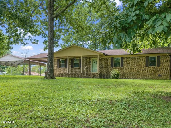 100 Cherry Drive , Lexington, TN 38351