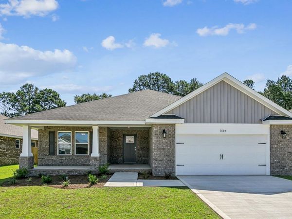 7515 Hatteras Drive, Navarre, FL 32566