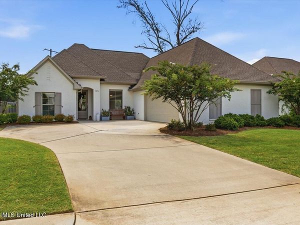 105 Shore View Drive, Madison, MS 39110