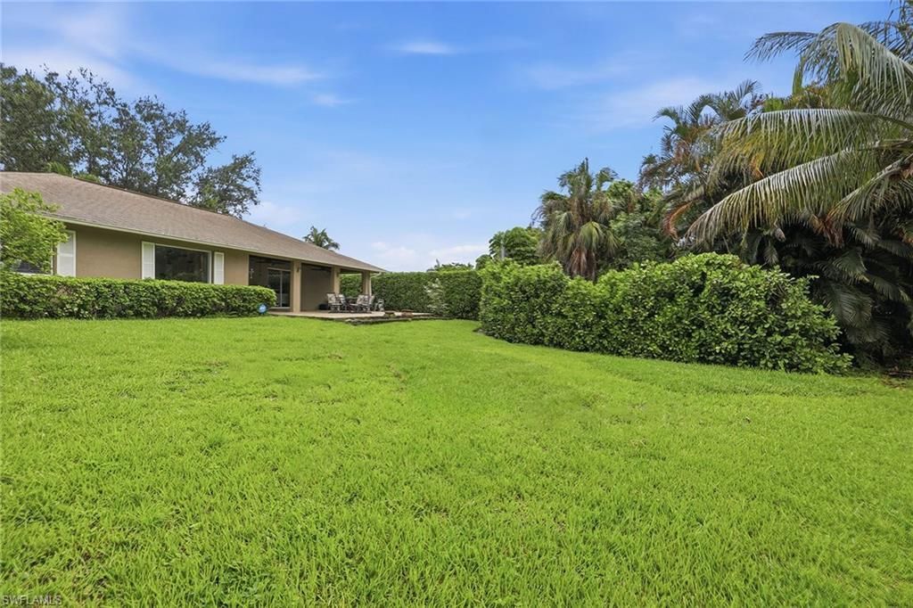 1073 N Alhambra Cir, Naples, FL 34103 Photo