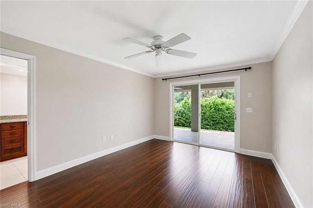 1073 N Alhambra Cir, Naples, FL 34103 Photo