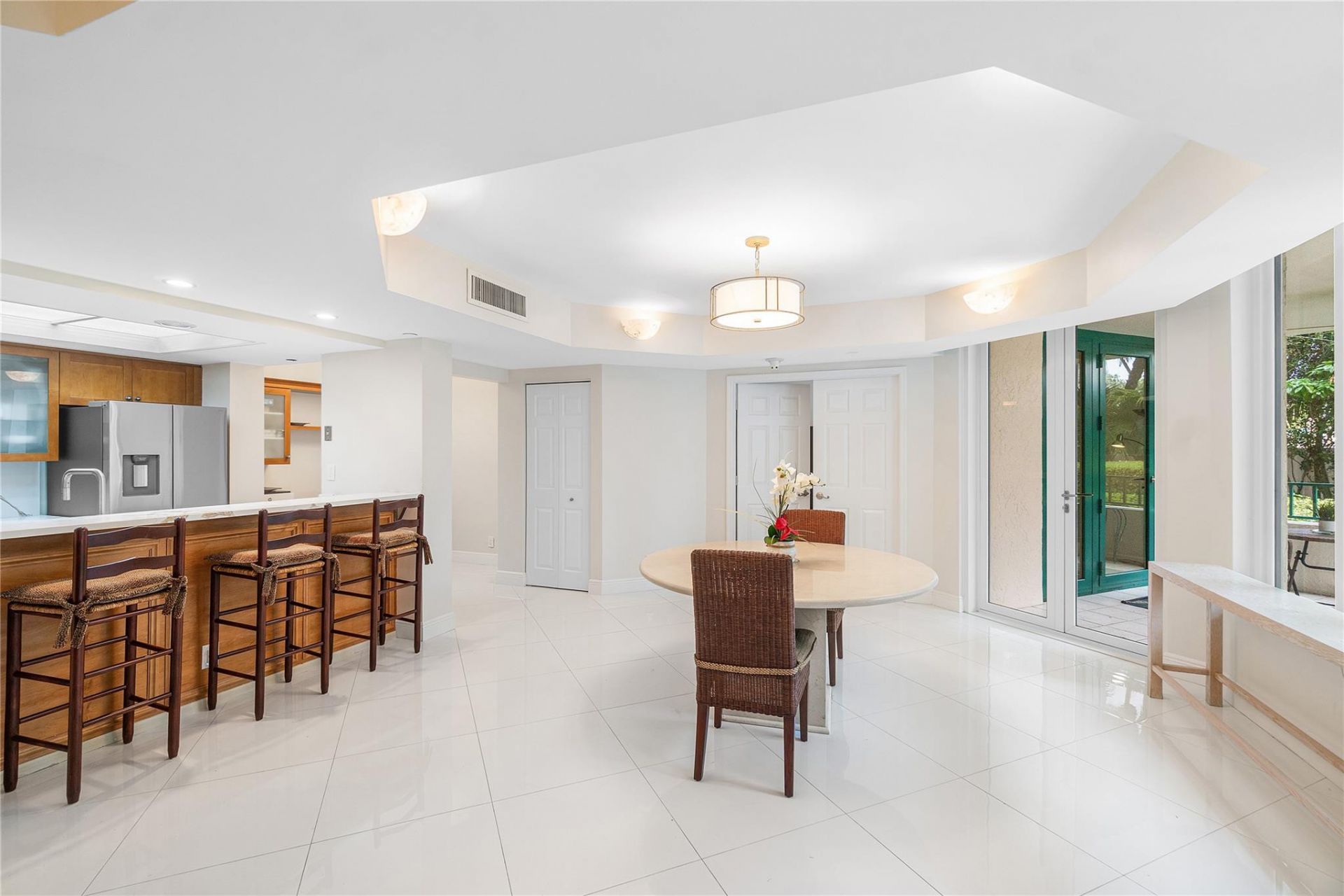 100 SE 5th Avenue, Unit 110, Boca Raton, FL 33432 Photo