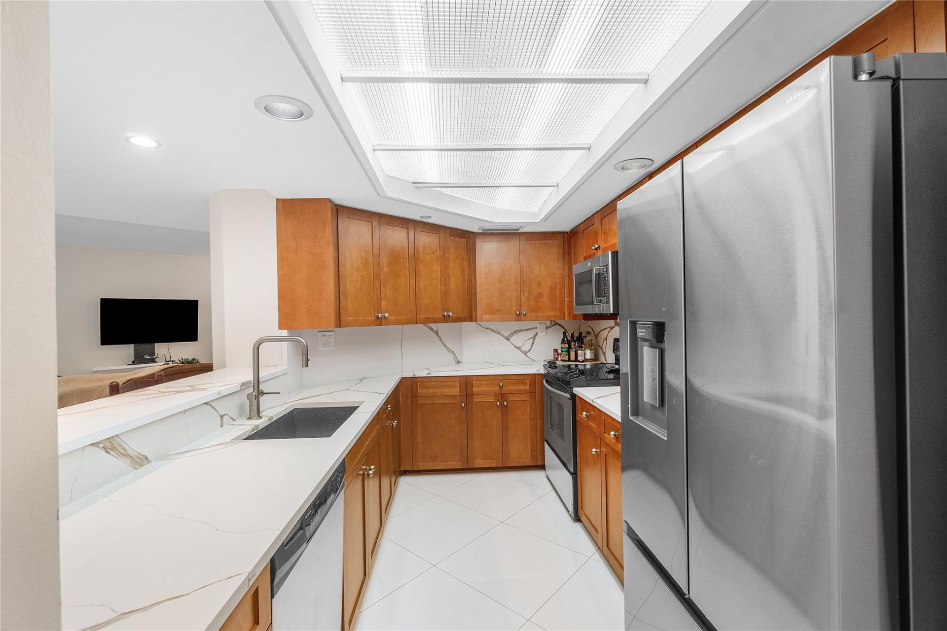 100 SE 5th Avenue, Unit 110, Boca Raton, FL 33432 Photo