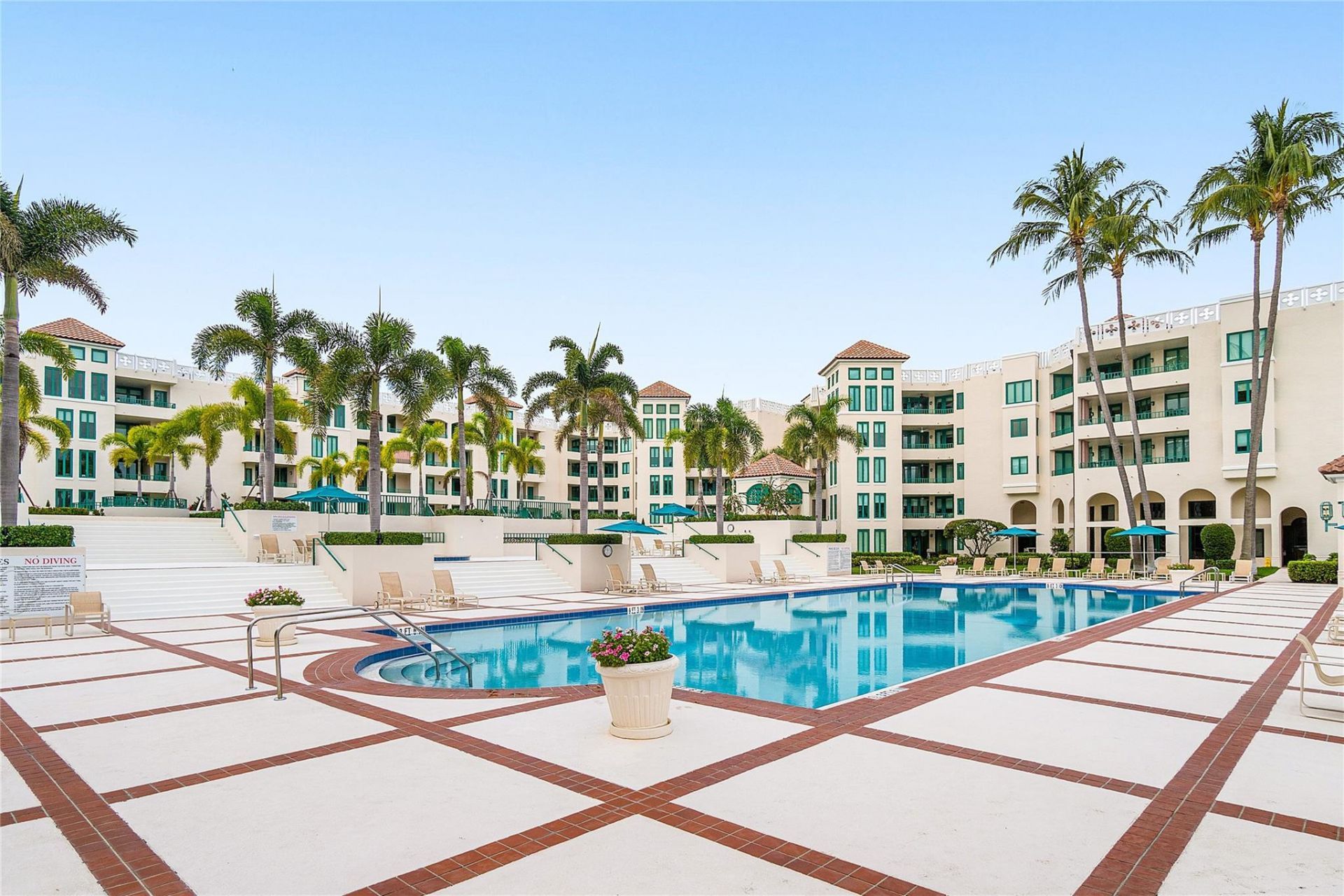 100 SE 5th Avenue, Unit 110, Boca Raton, FL 33432 Photo