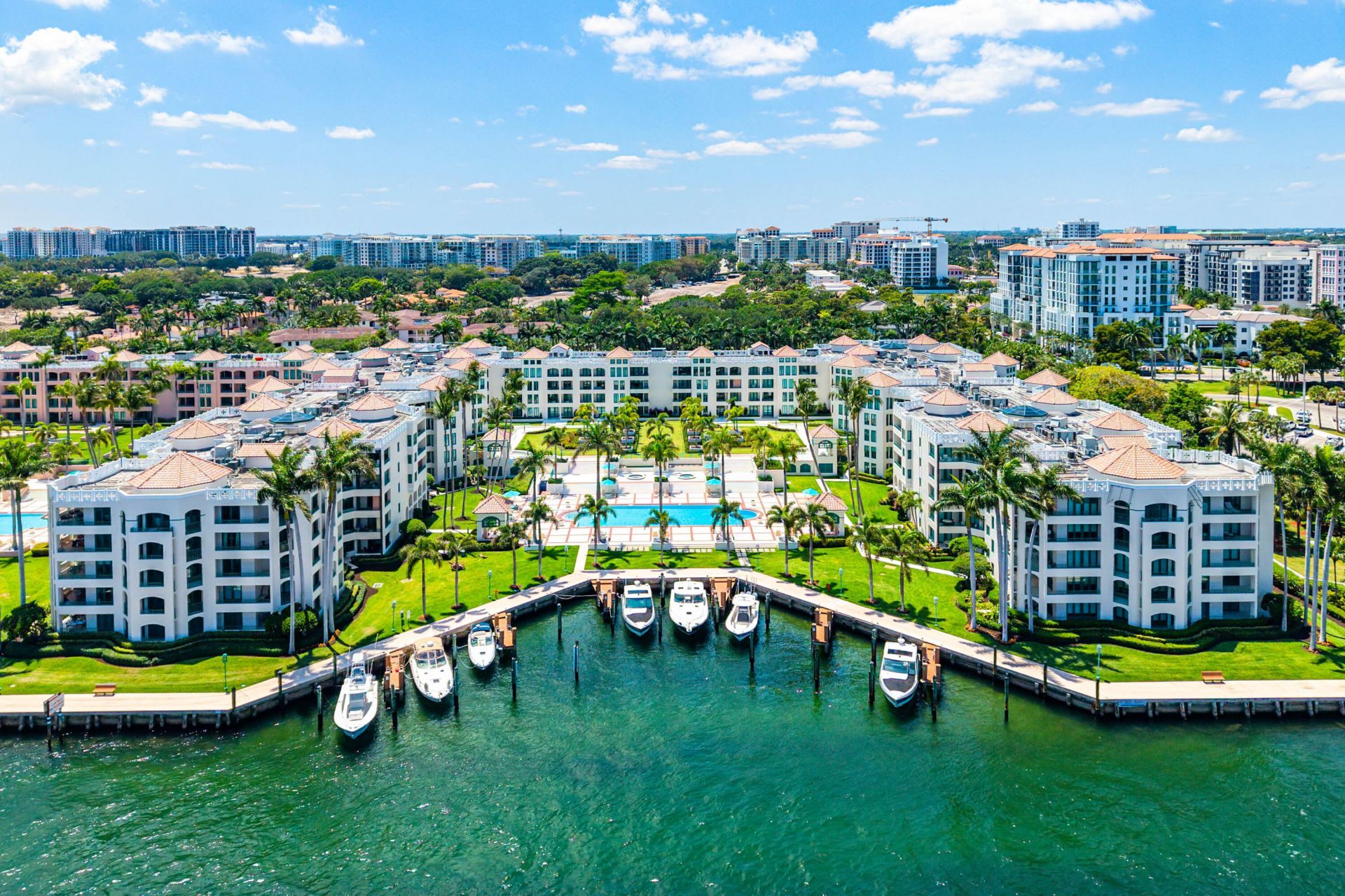100 SE 5th Avenue, Unit 110, Boca Raton, FL 33432 Photo
