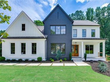 2975 N Bogan Road NE, Buford, GA 30519