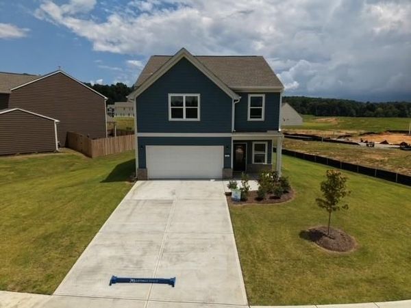 403 Wildflower Circle , Calhoun, GA 30701