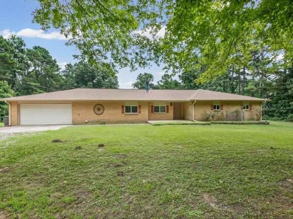 2636 TIPTON RD, Atoka, TN 38004