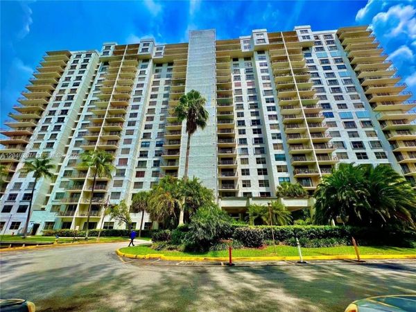18151 NE 31st Ct, Unit 1704, Aventura, FL 33160