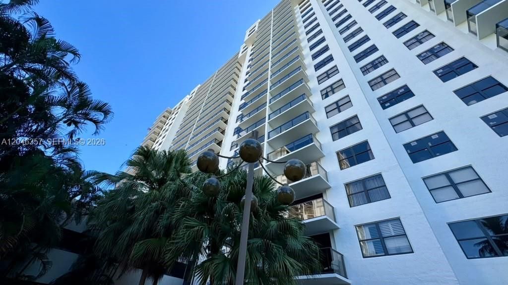 18151 NE 31st Ct, Unit 1704, Aventura, FL 33160 Photo
