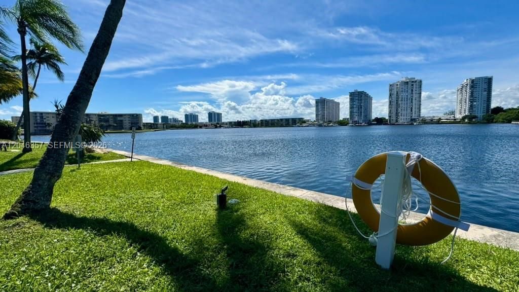 18151 NE 31st Ct, Unit 1704, Aventura, FL 33160 Photo