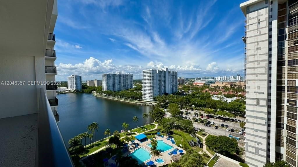 18151 NE 31st Ct, Unit 1704, Aventura, FL 33160 Photo