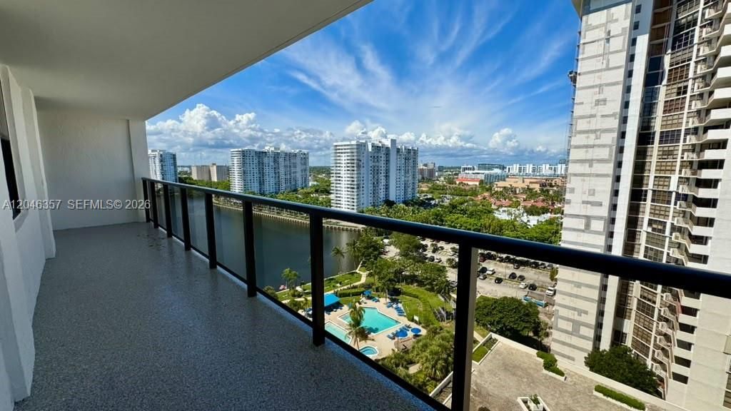 18151 NE 31st Ct, Unit 1704, Aventura, FL 33160 Photo