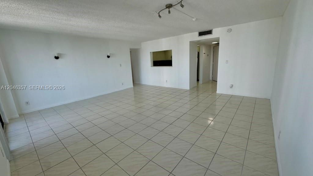 18151 NE 31st Ct, Unit 1704, Aventura, FL 33160 Photo