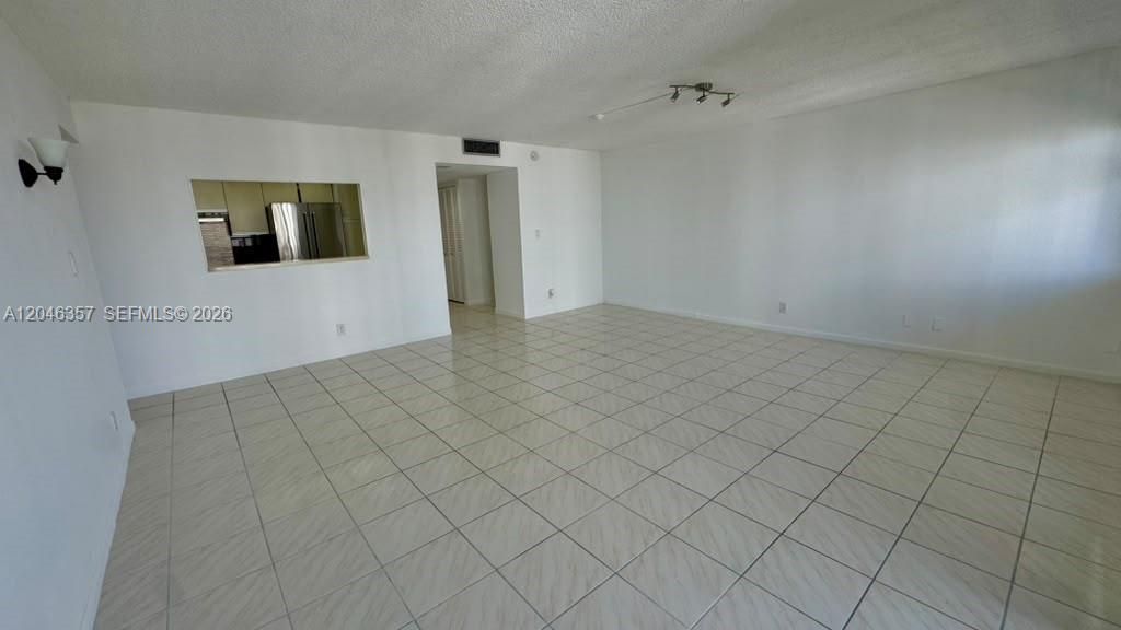 18151 NE 31st Ct, Unit 1704, Aventura, FL 33160 Photo