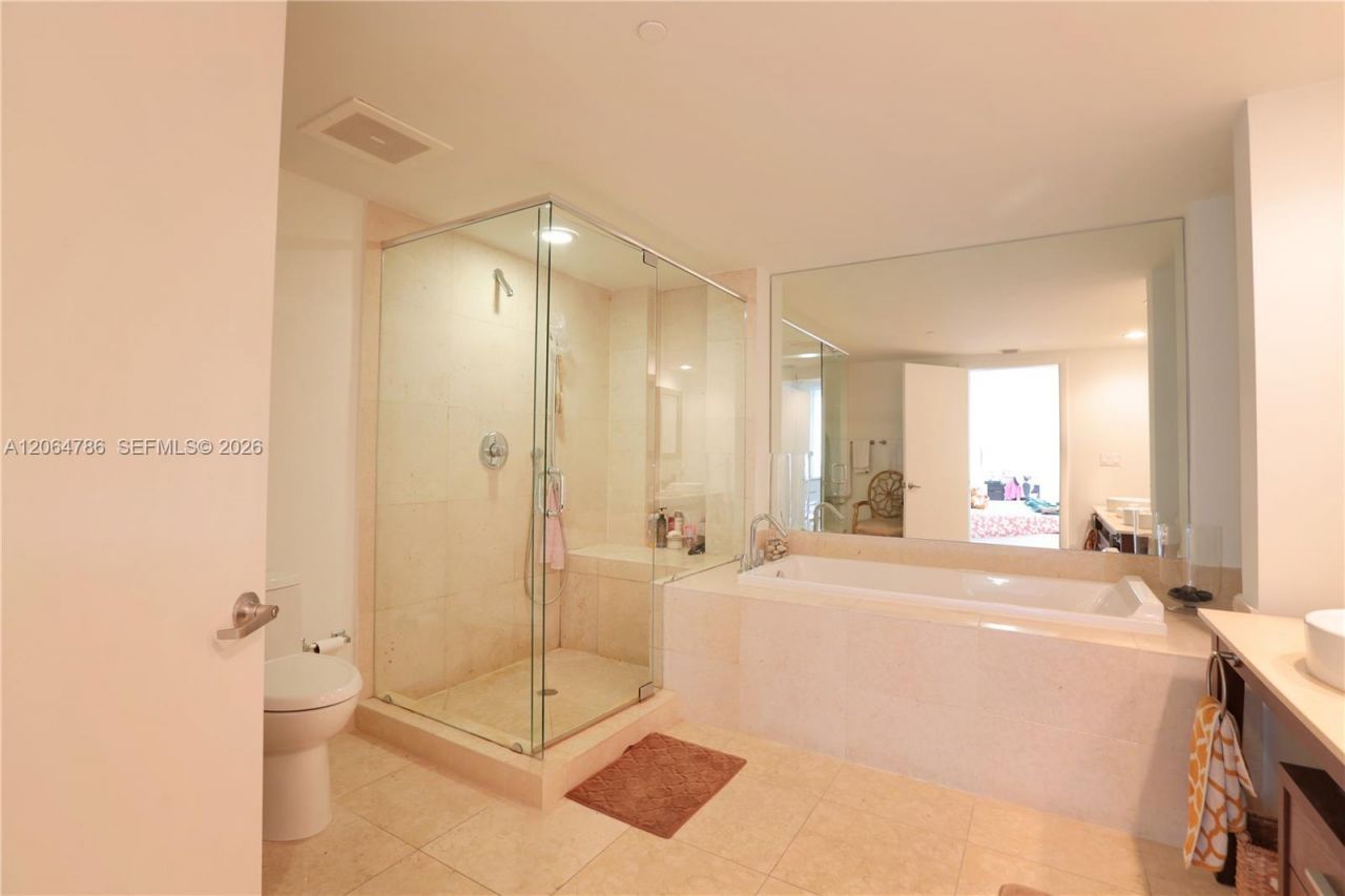 495 Brickell Ave , Unit 4703, Miami, FL 33131 Photo