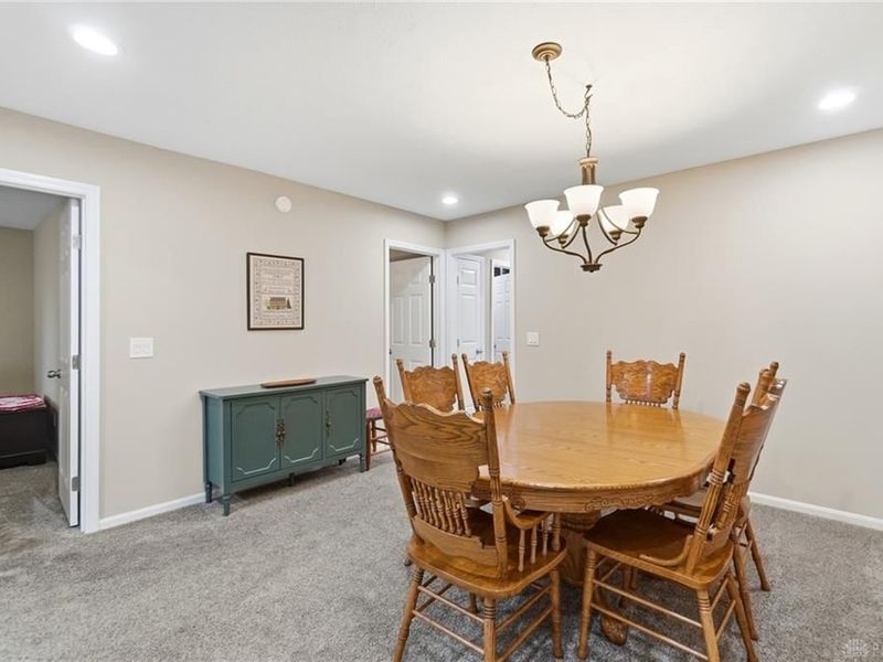 750 Pine Needles Drive, Washington Township, OH 45458 Photo 11