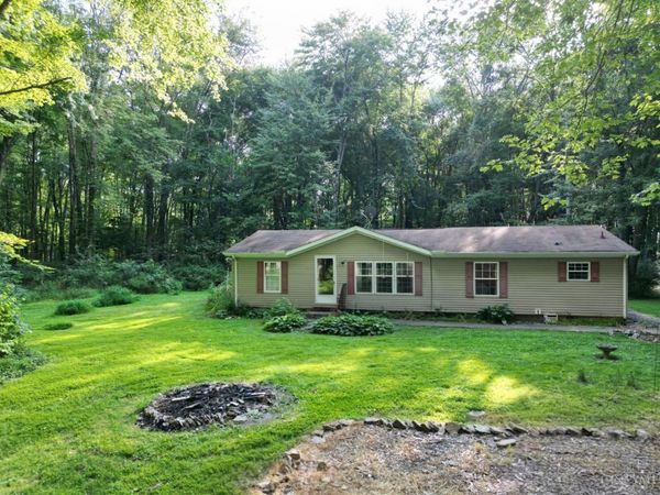 3974 Pettett Drive, Blanchester, OH 45107