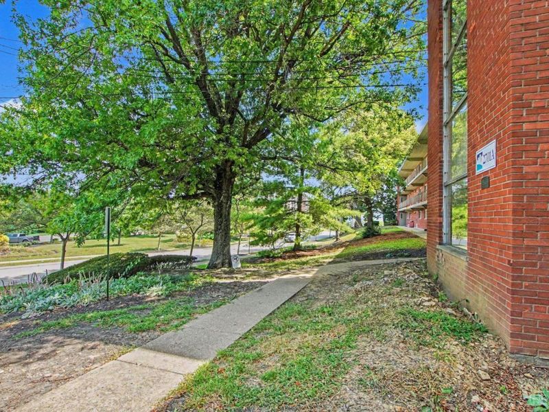 2701 Lehman Road, Unit A12, Cincinnati, OH 45204 Photo 17