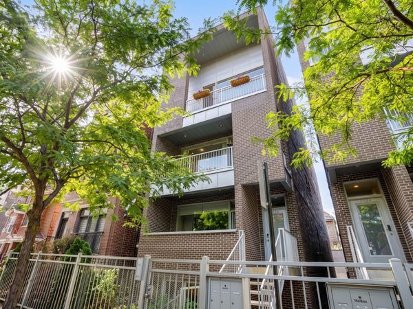 1536 W Walton Street , Unit 1, Chicago, IL 60642