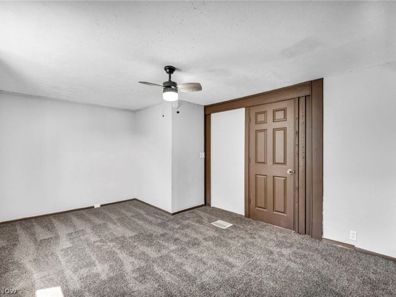 4881 107th Street, Garfield Heights, OH 44125 Photo 24