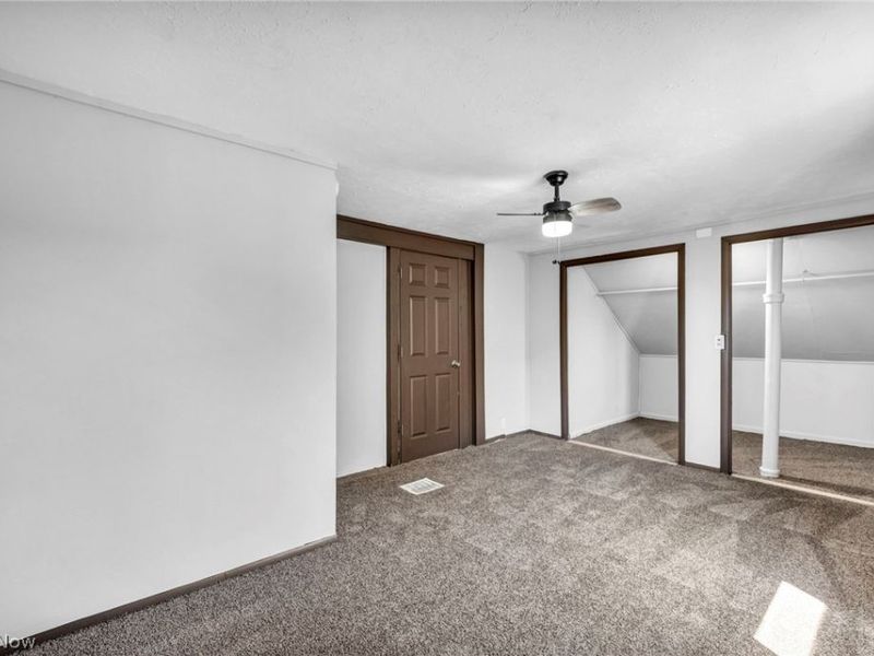 4881 107th Street, Garfield Heights, OH 44125 Photo 34
