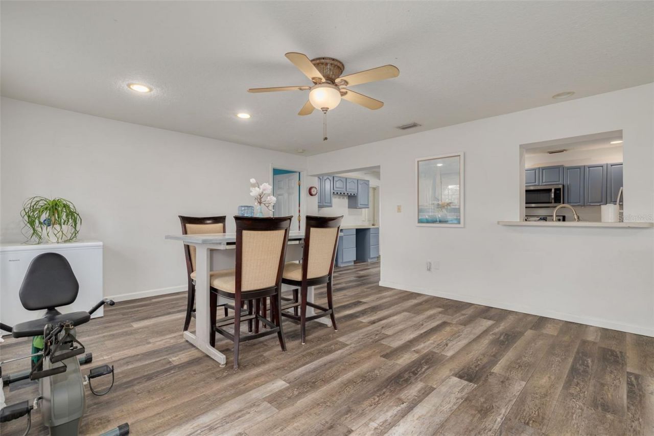 4200 29th Avenue N, Saint Petersburg, FL 33713 Photo