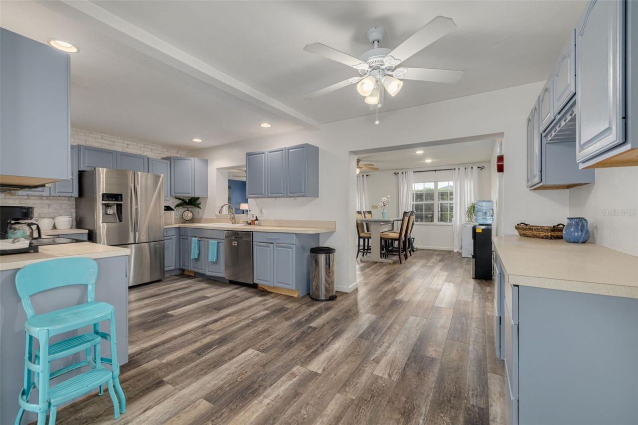 4200 29th Avenue N, Saint Petersburg, FL 33713 Photo