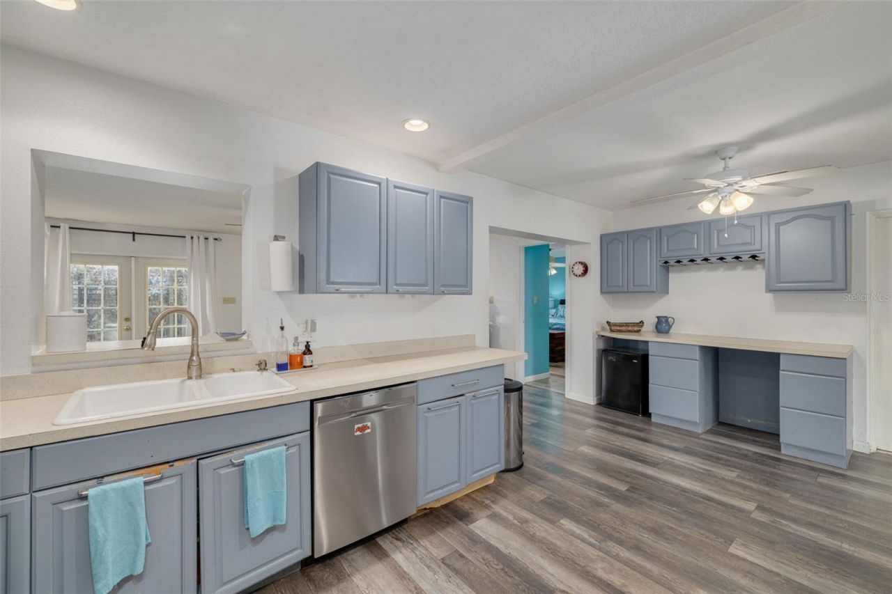 4200 29th Avenue N, Saint Petersburg, FL 33713 Photo