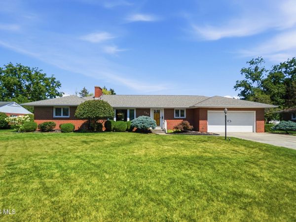 728 W Circle Drive , Findlay, OH 45840