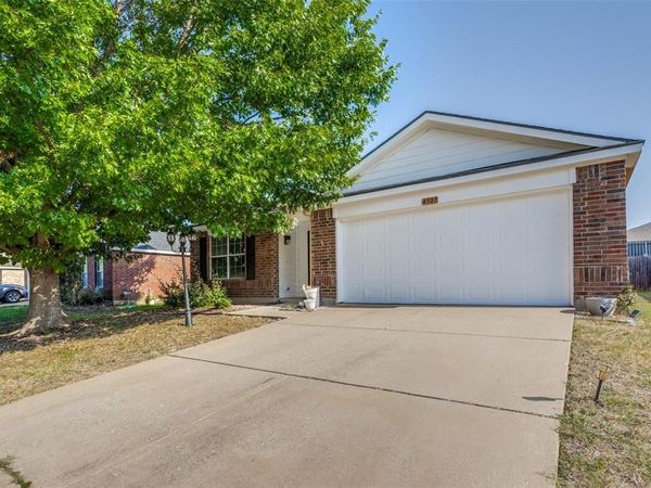 4507 Falcon Drive, Sherman, TX 75092