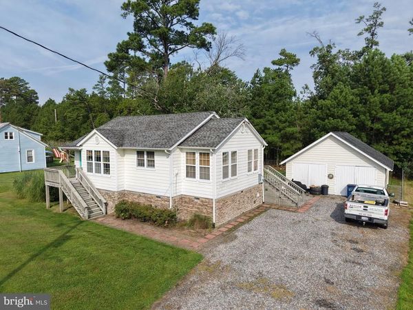 4393 WINDMILL POINT ROAD , WHITE STONE, VA 22578