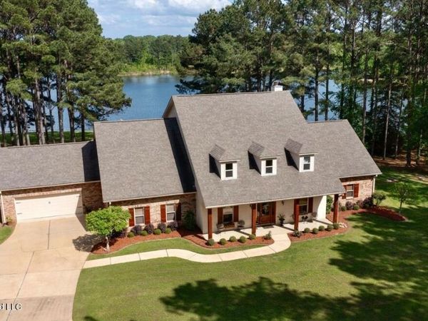 130 Pine Lake Cove, Flora, MS 39071