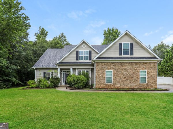 140 King Richard Drive, Griffin, GA 30223