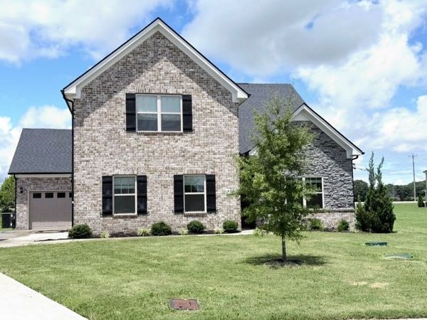 504 Golden Talon Ct, Eagleville, TN 37060