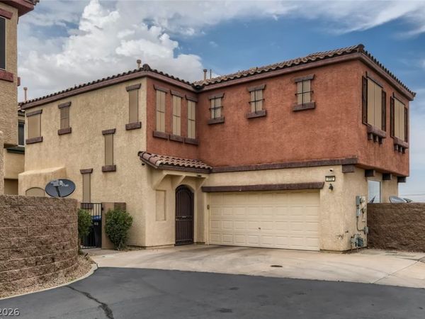 702 Emerald Idol Place, Henderson, NV 89011
