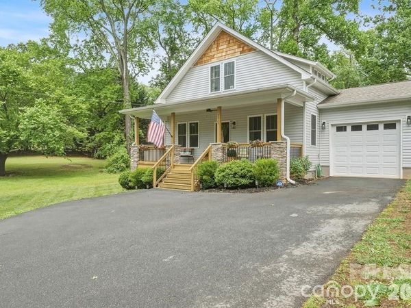 2029 Bost Street , Lincolnton, NC 28092