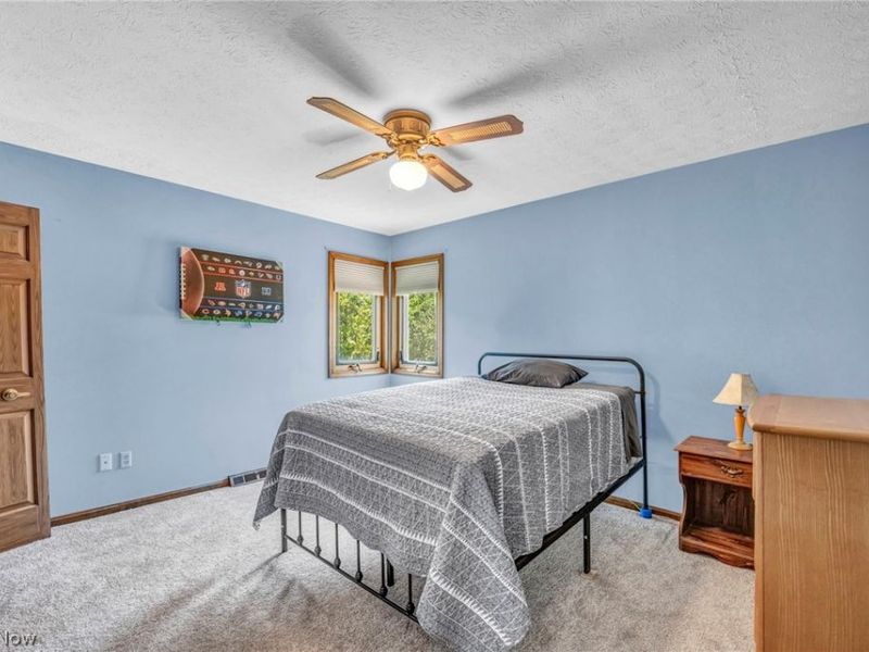 7791 Edgewood Lane, Seven Hills, OH 44131 Photo 32