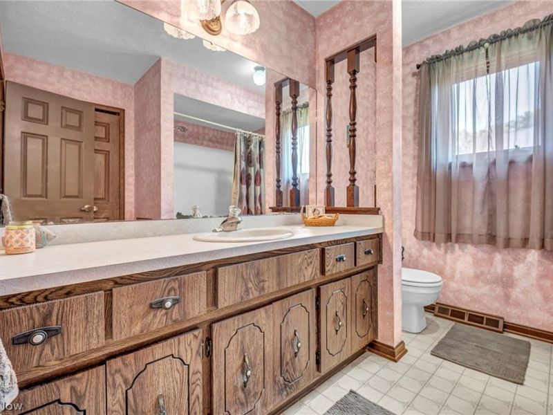 7791 Edgewood Lane, Seven Hills, OH 44131 Photo 33