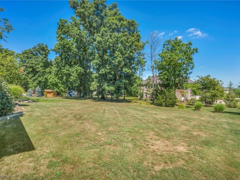 7791 Edgewood Lane, Seven Hills, OH 44131 Photo 47