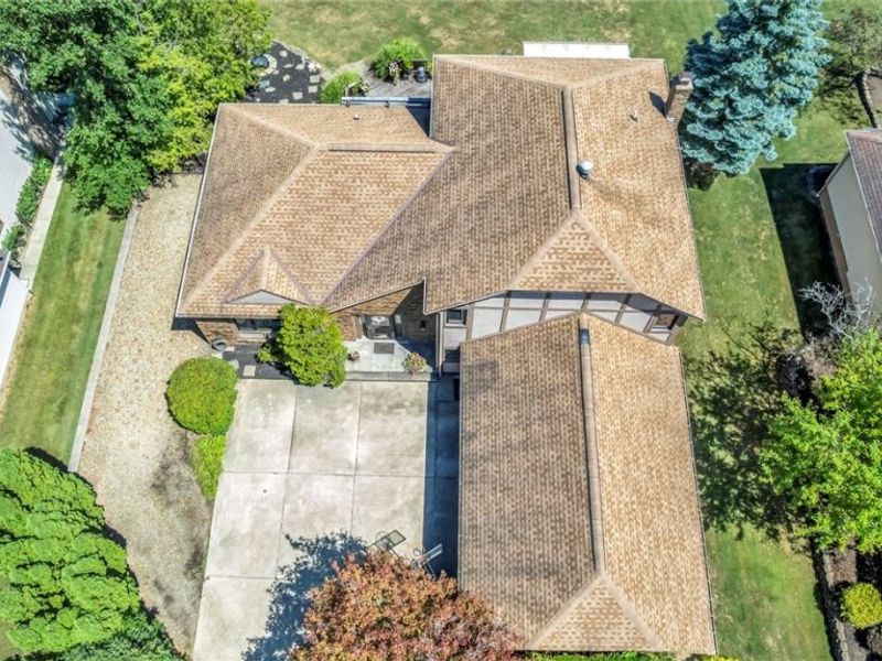 7791 Edgewood Lane, Seven Hills, OH 44131 Photo 48